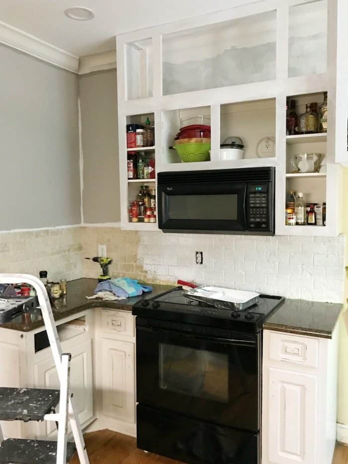 3 Simple Steps To Paint A Stone Backsplash At Home With The Barkers