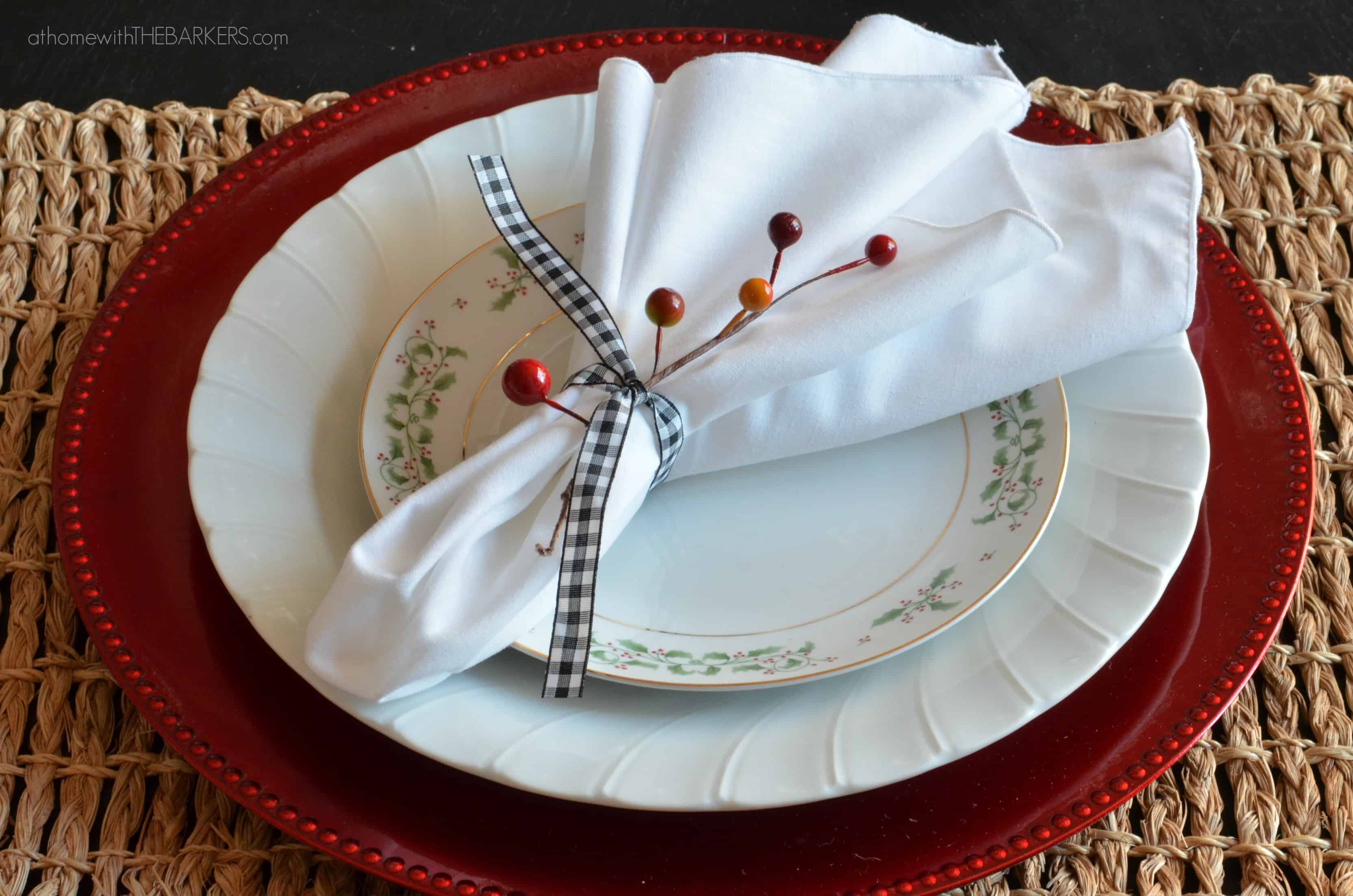 Christmas Tour Dining Place setting - At Home with The Barkers