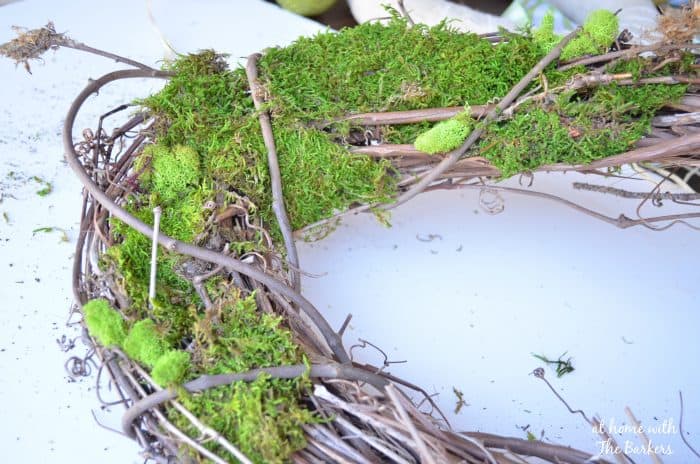 Natural Spring Wreath-Moss