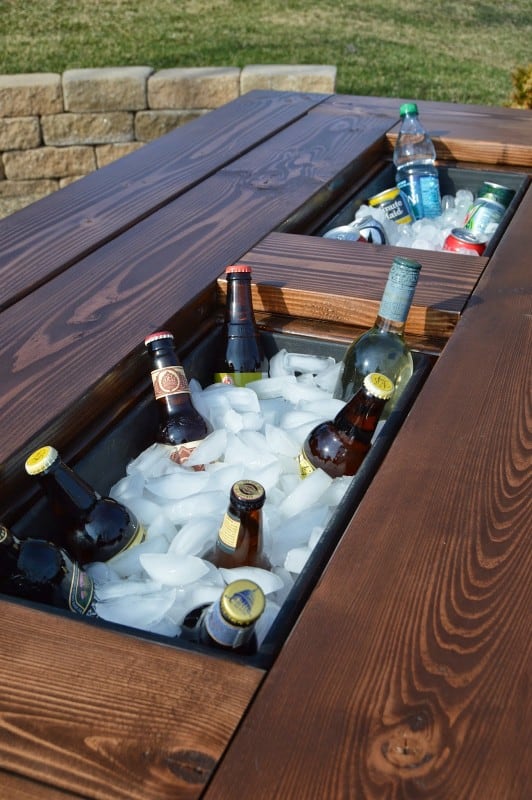 patio-table-using-planter-boxes-for-built-in-drink-coolers-Kruses-Workshop-on-Remodelaholic-532x800