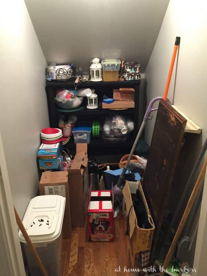 https://athomewiththebarkers.com/wp-content/uploads/2015/05/DIY-Beverage-Bar-from-converted-closet-700x933.jpg