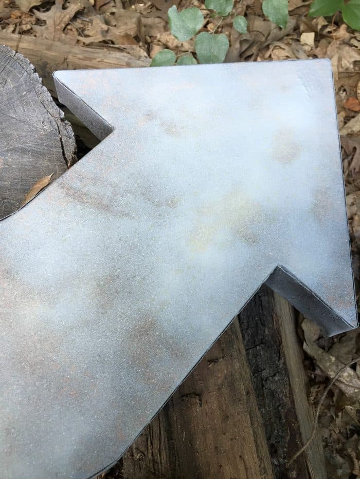 Primed metal rustic arrow wall art