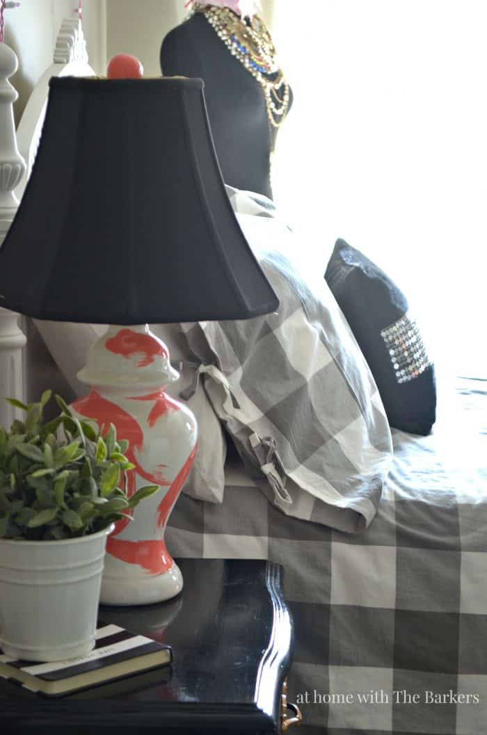 DIY Brushstroke Lamp -Coral - athomewiththebarkers.com