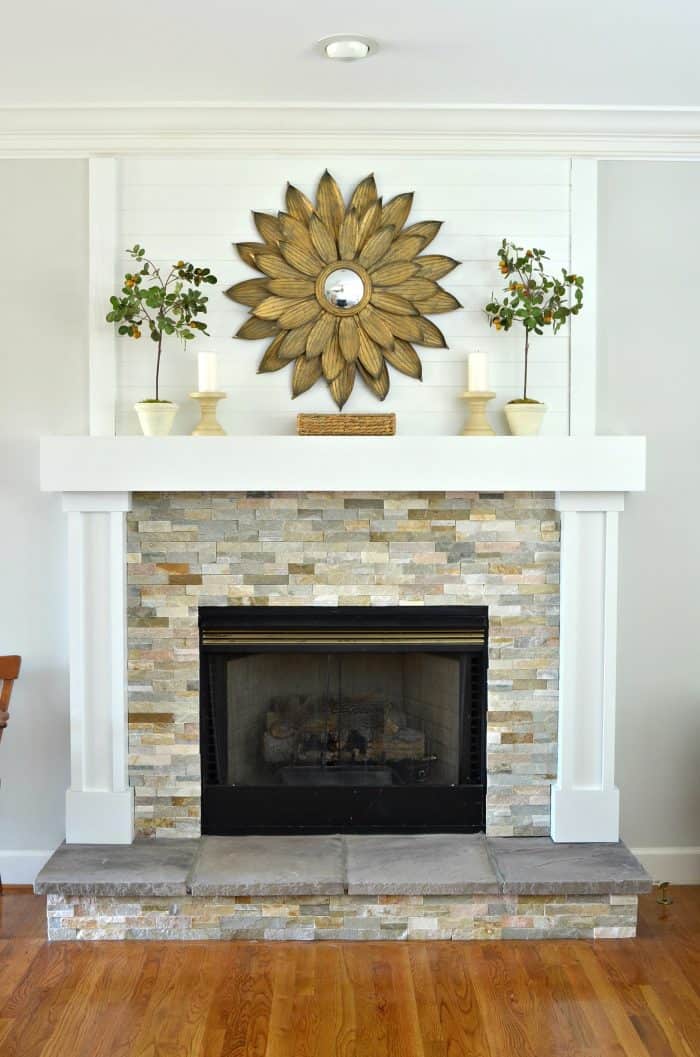 DIY Fireplace makeover and mantel. 