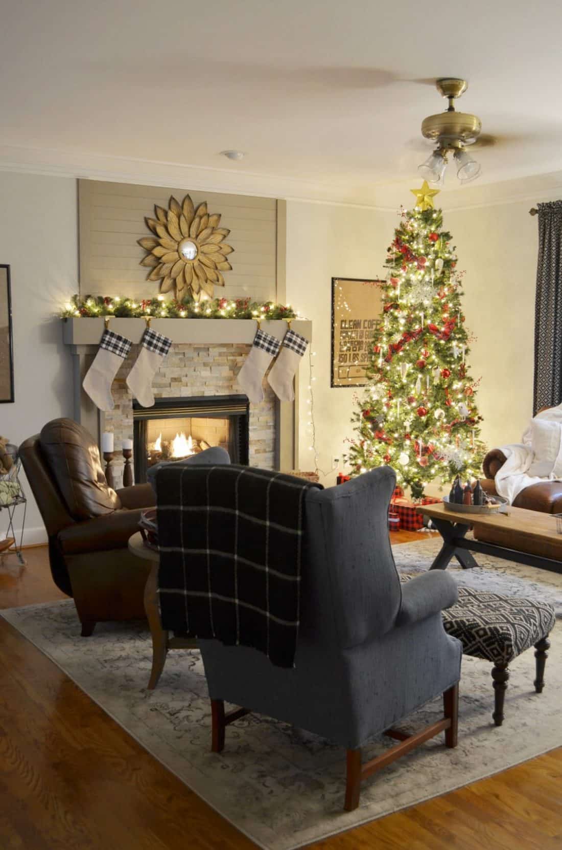 Christmas Nights Tour 2017 - At Home With The Barkers