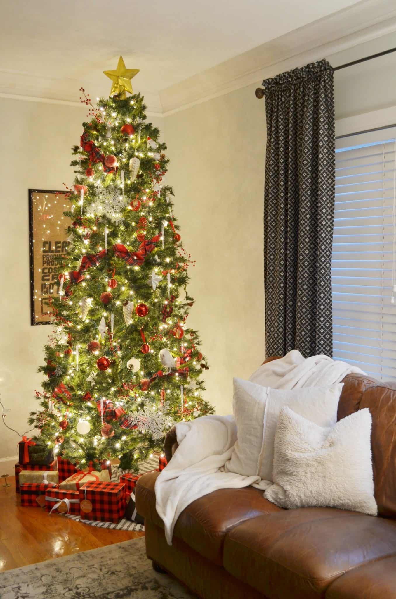 Christmas Nights Tour 2017 - At Home With The Barkers