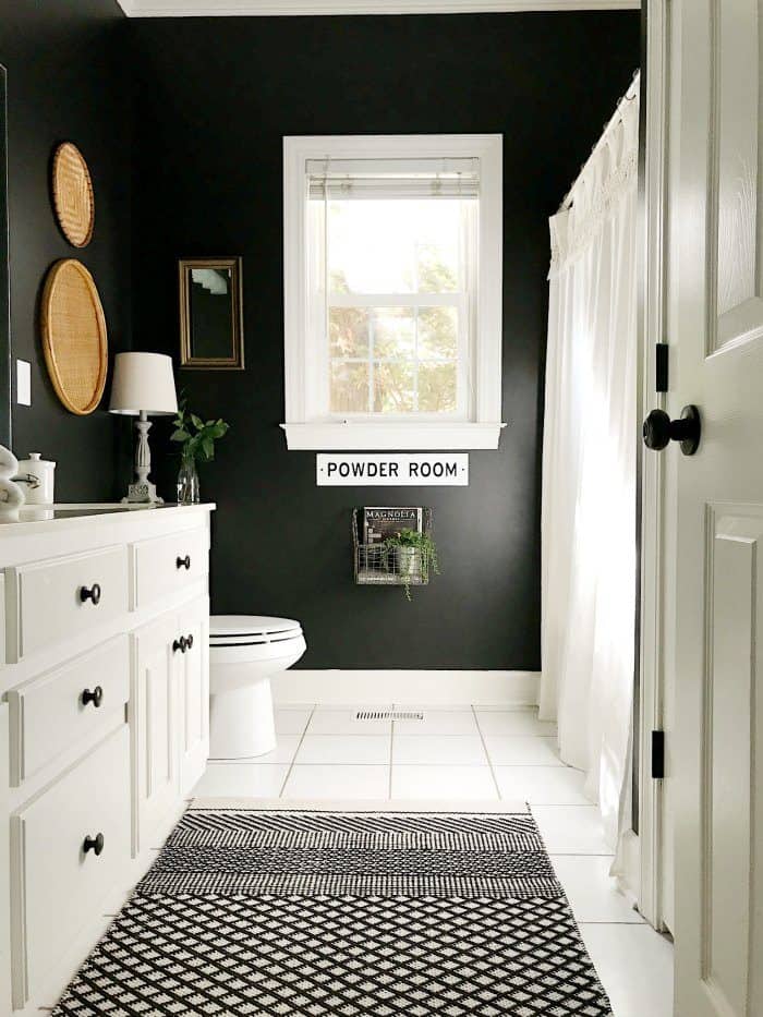 Black Bathroom Baseboards Design Ideas