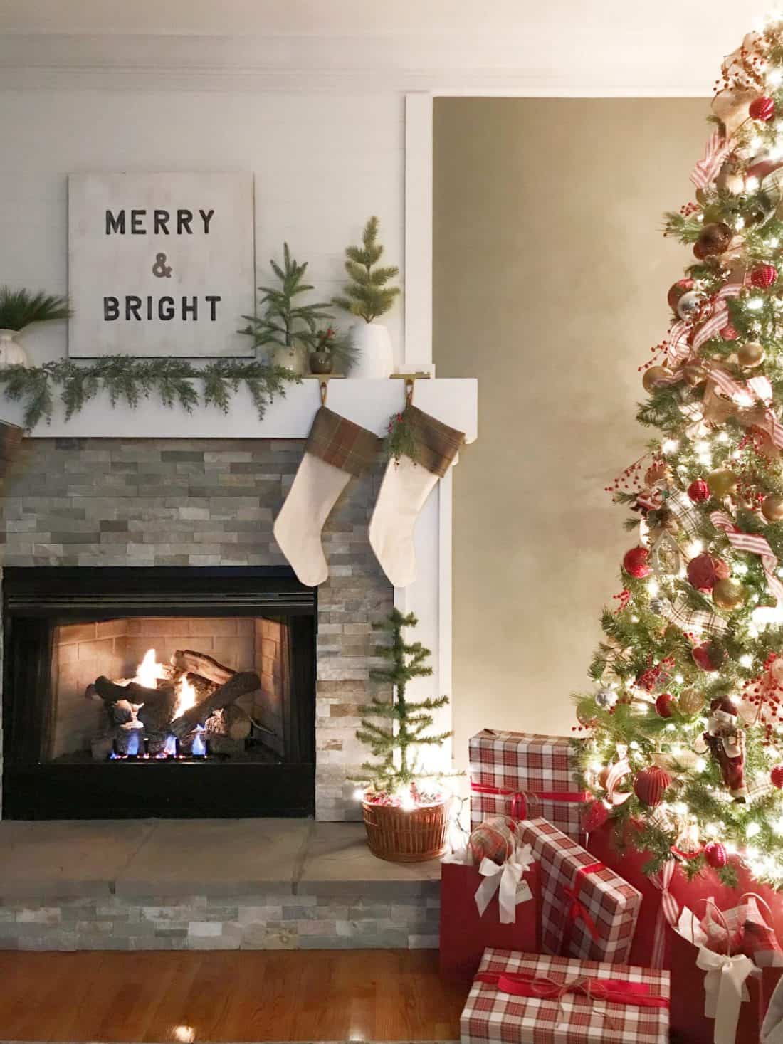 Christmas Nights Tour 2019 - At Home With The Barkers