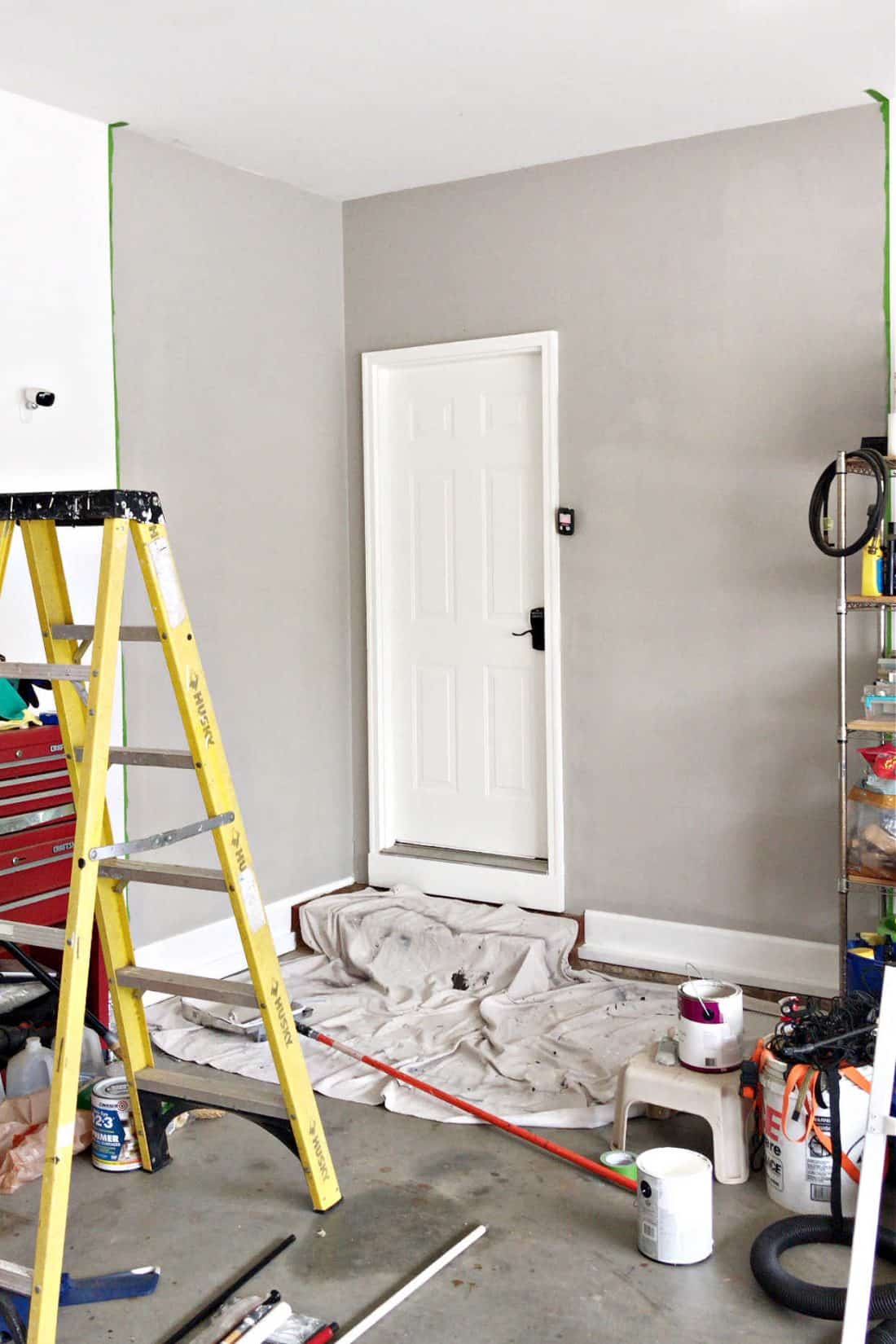 Garage Entry Painted walls Makeover