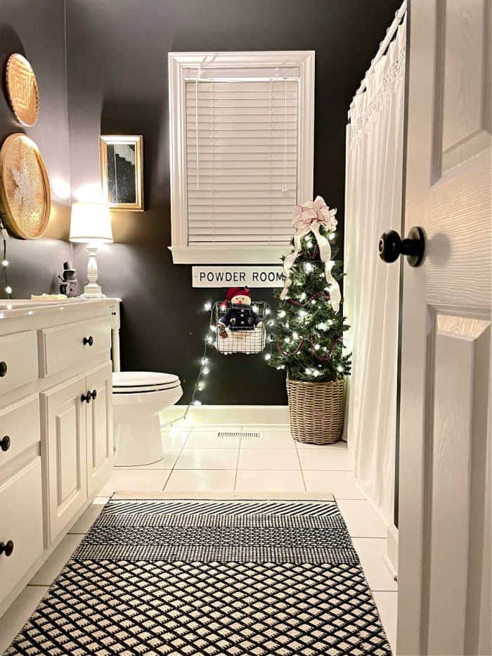 Black Bathroom Christmas