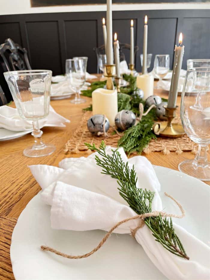 how to set a cozy casual dining table setting