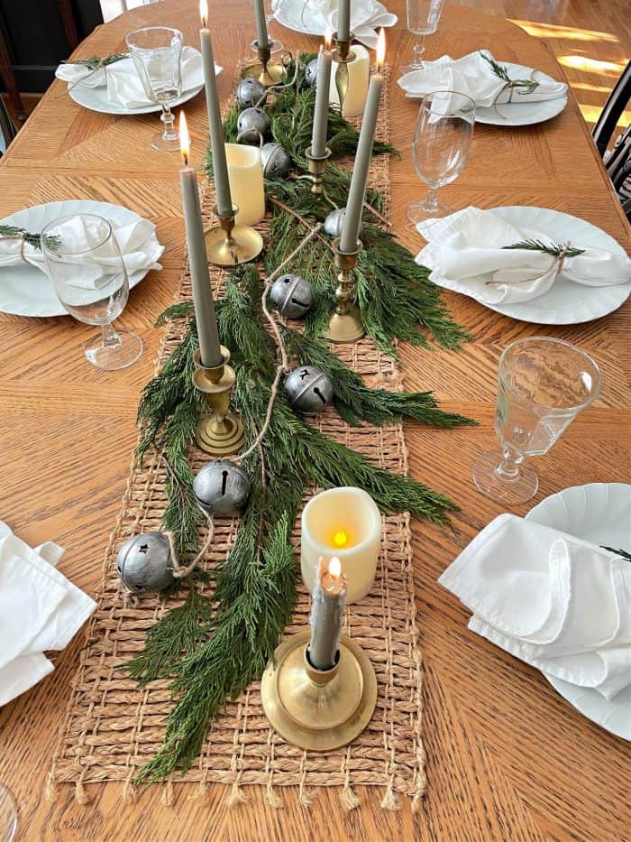 Cozy Casual Dining Table Centerpiece 