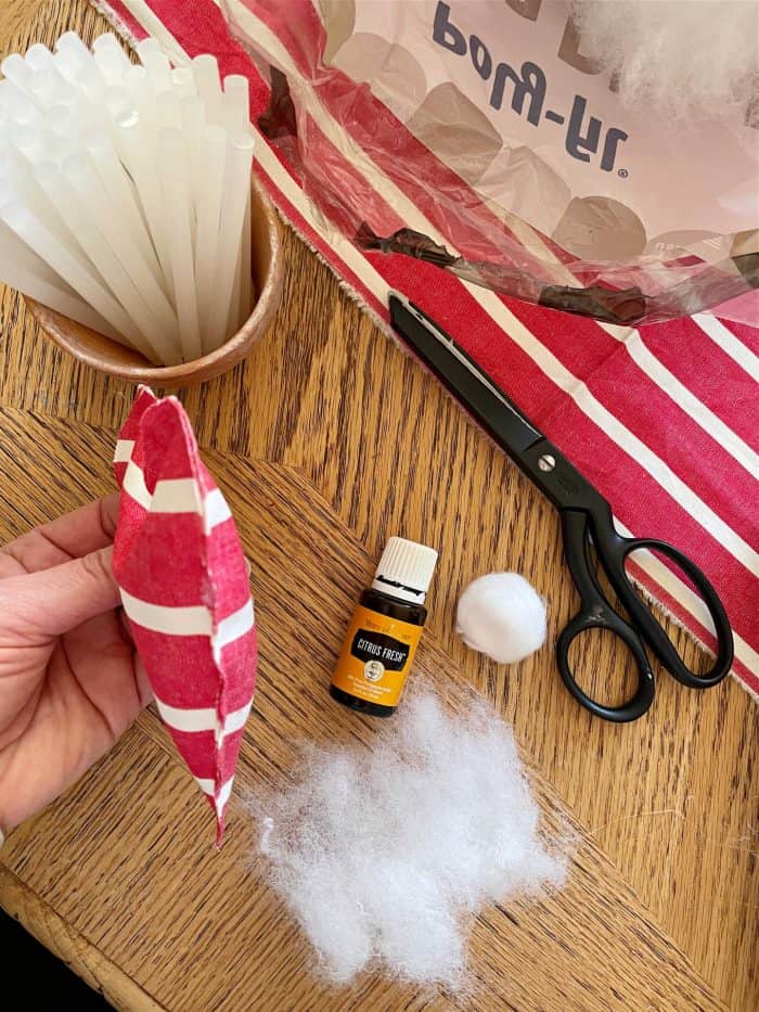 DIY heart sachets with essential oil