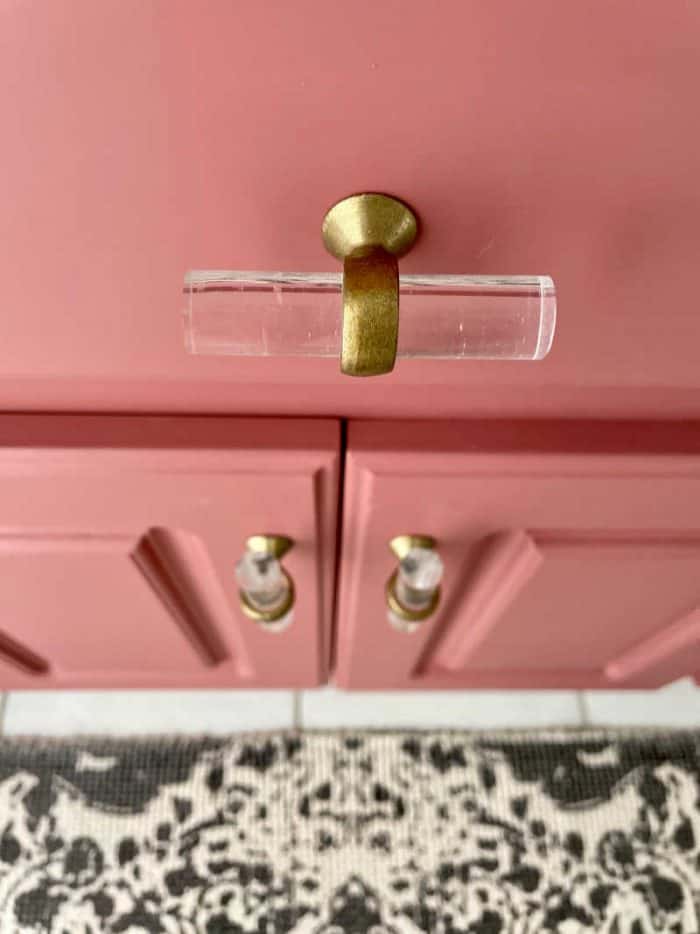 Bathroom Makeover Cabinet knobs