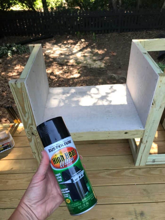 DIY Outdoor Kitchen High heat spray paint