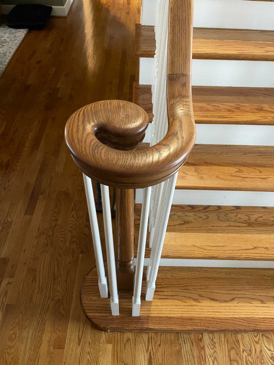 Staircase curved handrail top view