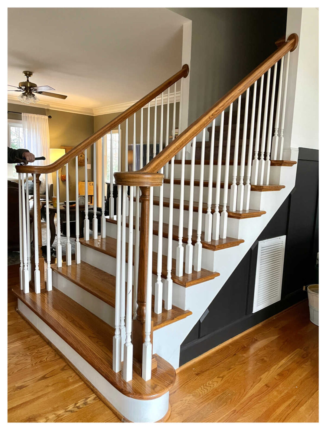 Traditional Staircase Makeover before any changes