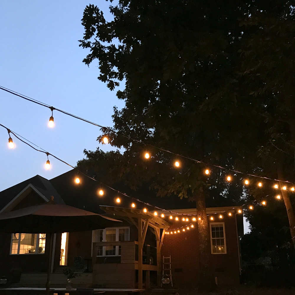 outdoor string lights backyard